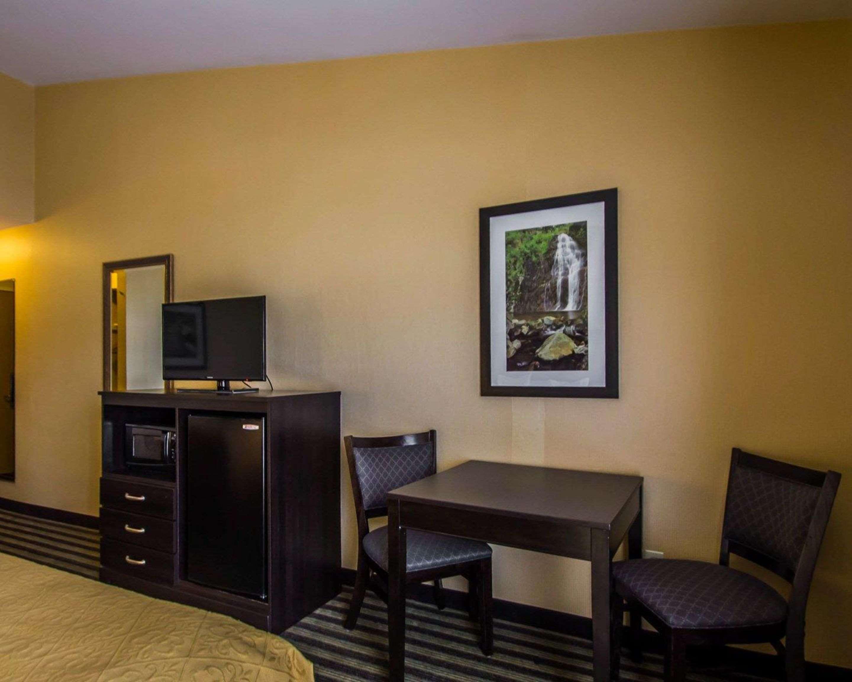Quality Inn East Haven - New Haven מראה חיצוני תמונה